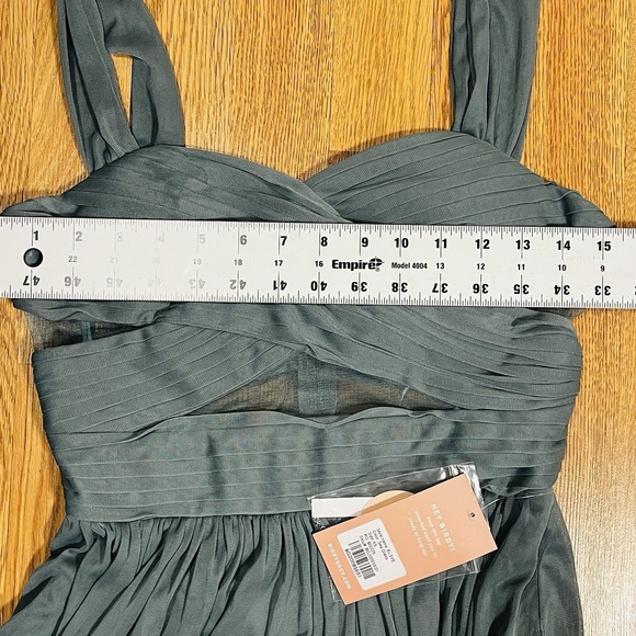 NWT Birds Grey Elsye Dress XS Sage Mesh Formal Prom Bridal Gown - Picture 7 of 10